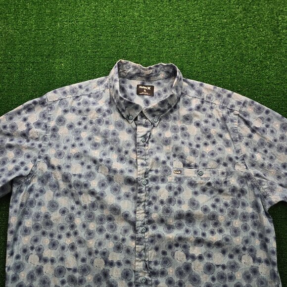Hurley Shirt Mens XL Blue Dot AOP Button Up Short‎ Sleeve Hawaiian Beach Casual - Picture 2 of 8